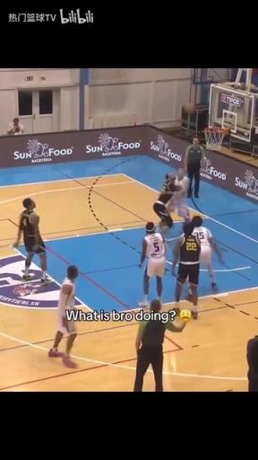 一分變兩分！這哥們得感謝5號為他成就了名場面！